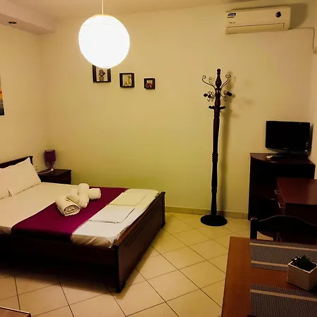 Simos Apartment Korinós