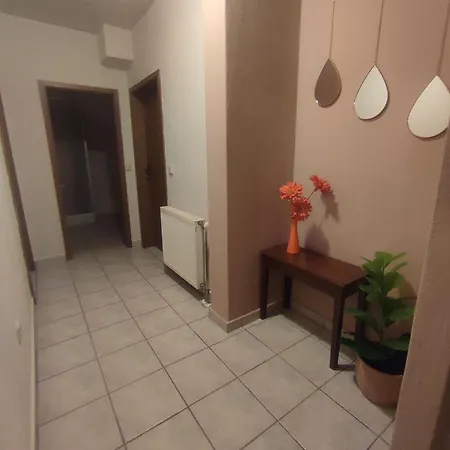 Simos Apartment *