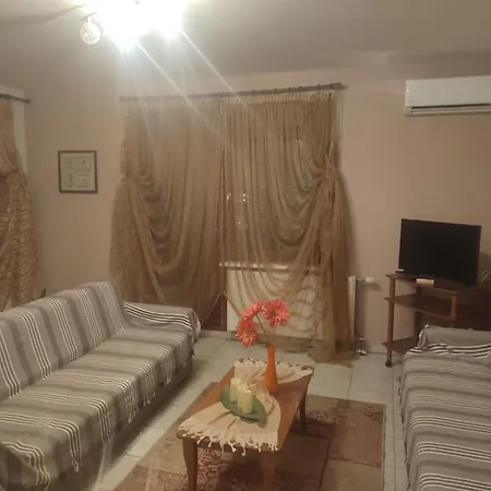 Simos Apartment Korinós