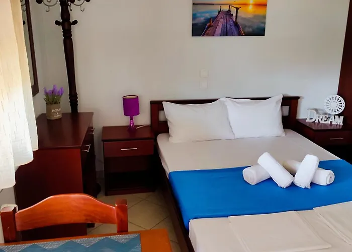 Simos Apartament *