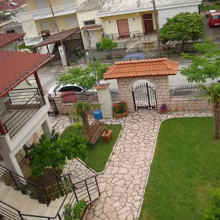 Simos Apartment