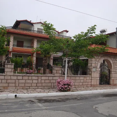 Apartment Simos *