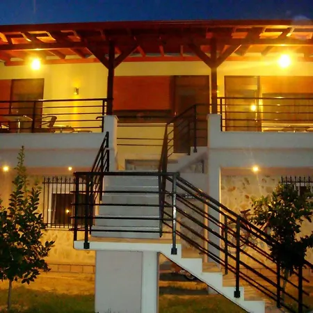 Simos Appartement *