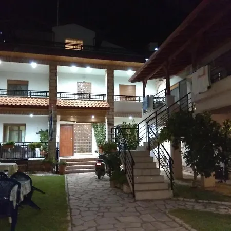Apartment Simos *