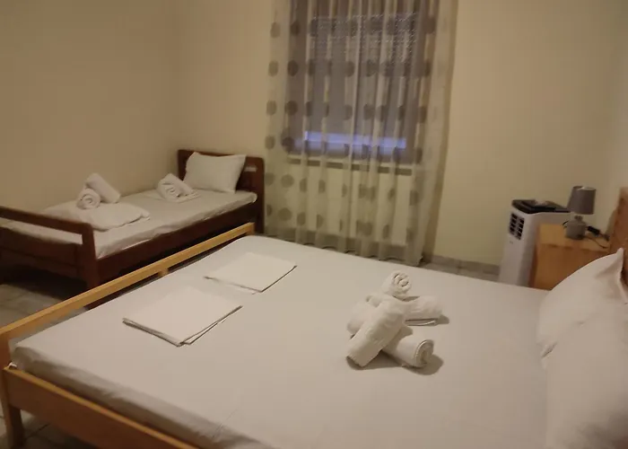 Apartman Simos *