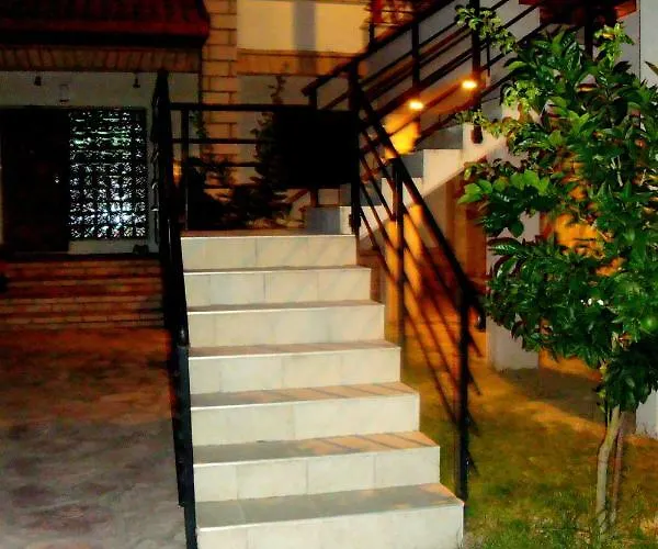Apartman Simos Korinósz